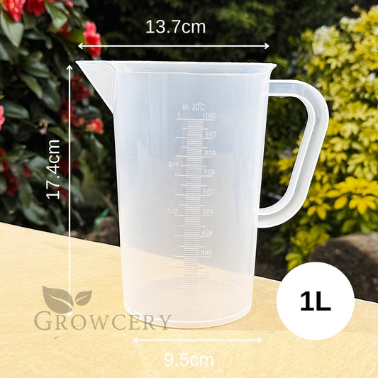 1L clear plastic measuring jug with spout, handle, and dimensions labelled – 17.4cm height, 13.7cm width, ideal for accurate liquid measurements