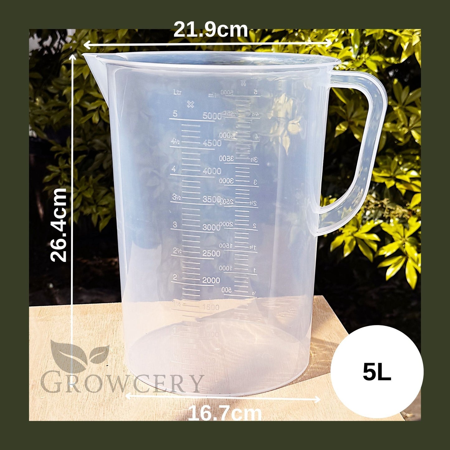 Heavy-duty 5 L BPA-free Tritan measuring jug with reinforced handle, anti-drip spout, and clear etched measurement lines