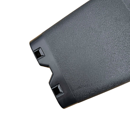 Close-up of bottom edge on black square pot – sturdy structure with wide drainage openings for root ventilation